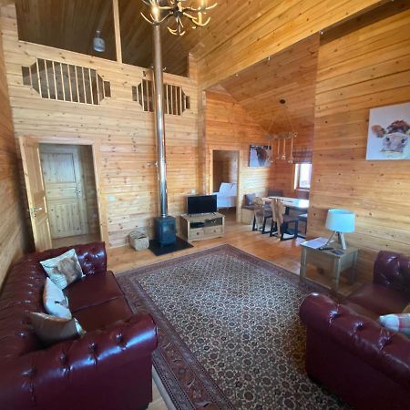 Pine Lodge Gorebridge Екстериор снимка